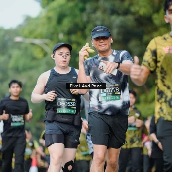Runner Photo 6872821