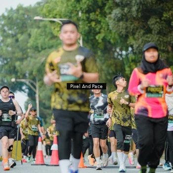 Runner Photo 6872833