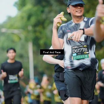 Runner Photo 6872837
