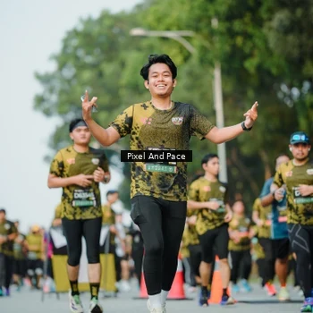 Runner Photo 6872843