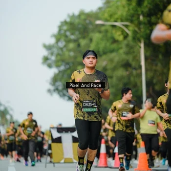 Runner Photo 6872846
