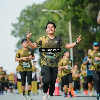 Runner Photo 6872853