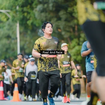 Runner Photo 6872858