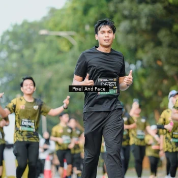 Runner Photo 6872871
