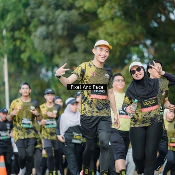 Runner Photo 6872889
