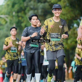 Runner Photo 6872901