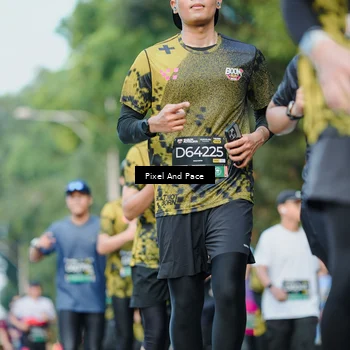 Runner Photo 6872909