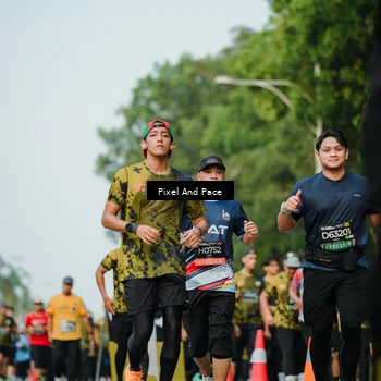 Runner Photo 6872945