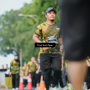 Runner Photo 6872983
