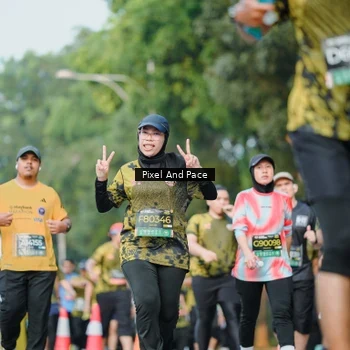 Runner Photo 6872991