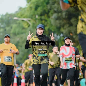 Runner Photo 6872992