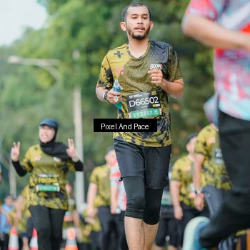 Runner Photo 6873004