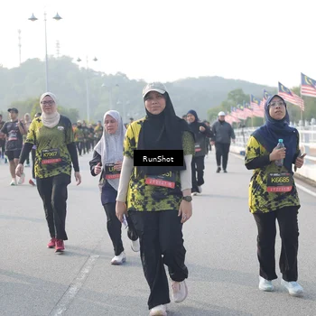 Runner Photo 6873022