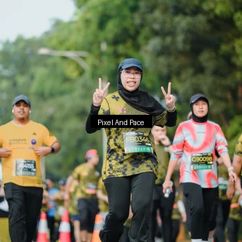 Runner Photo 6873024