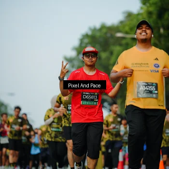 Runner Photo 6873052