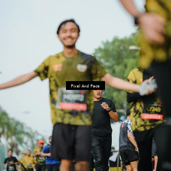 Runner Photo 6873084