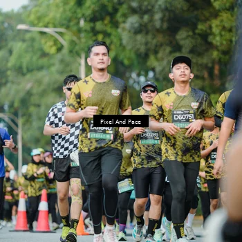 Runner Photo 6873123