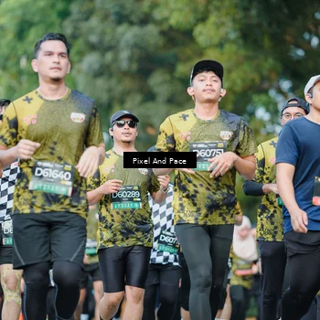 Runner Photo 6873130