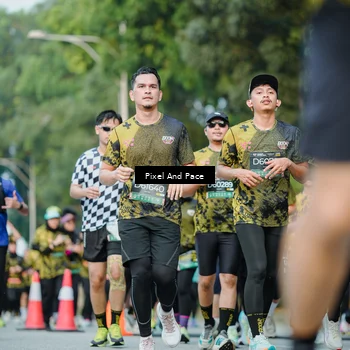 Runner Photo 6873134