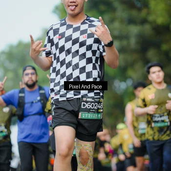 Runner Photo 6873147