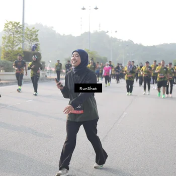 Runner Photo 6873236