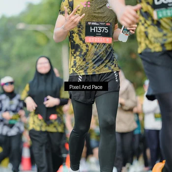 Runner Photo 6873237