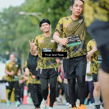 Runner Photo 6873241