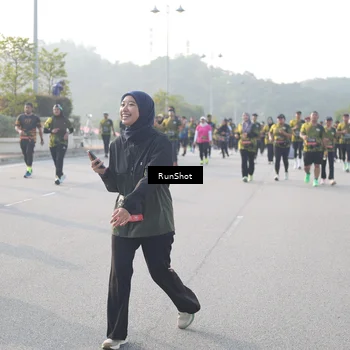 Runner Photo 6873263