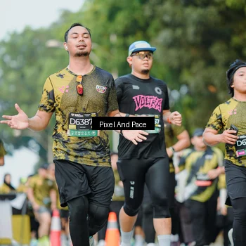 Runner Photo 6873289