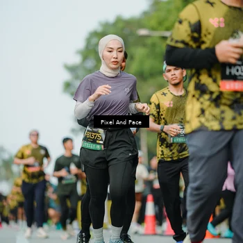 Runner Photo 6873452