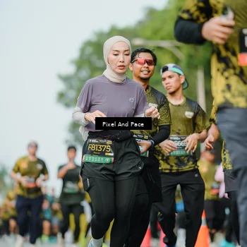 Runner Photo 6873492