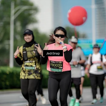 Runner Photo 6873509