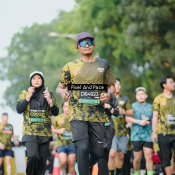 Runner Photo 6873513