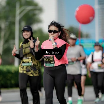 Runner Photo 6873514