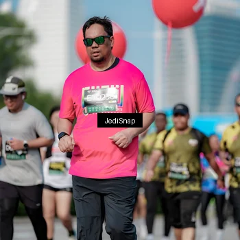 Runner Photo 6873546