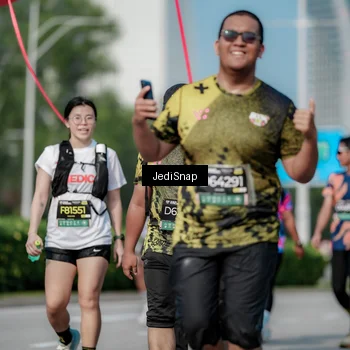 Runner Photo 6873595