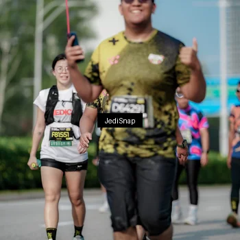 Runner Photo 6873612
