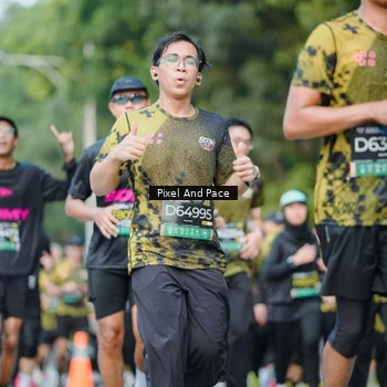 Runner Photo 6873743