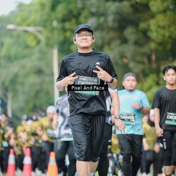 Runner Photo 6873777