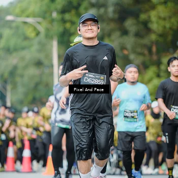 Runner Photo 6873780