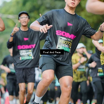 Runner Photo 6873811