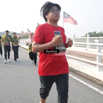 Runner Photo 6873832