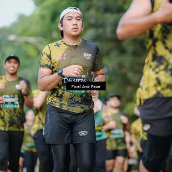 Runner Photo 6873849