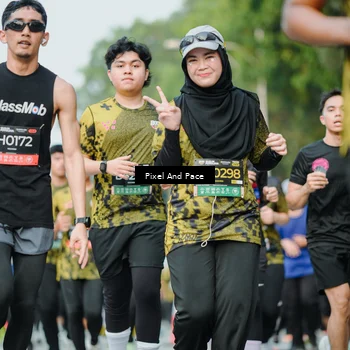 Runner Photo 6873856