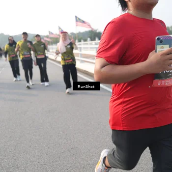 Runner Photo 6873874