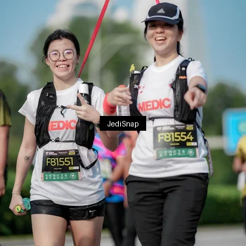 Runner Photo 6873911