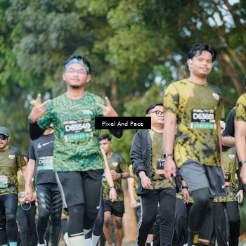 Runner Photo 6873912