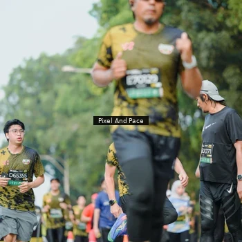 Runner Photo 6873937