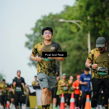Runner Photo 6873946