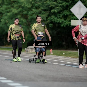 Runner Photo 6873959